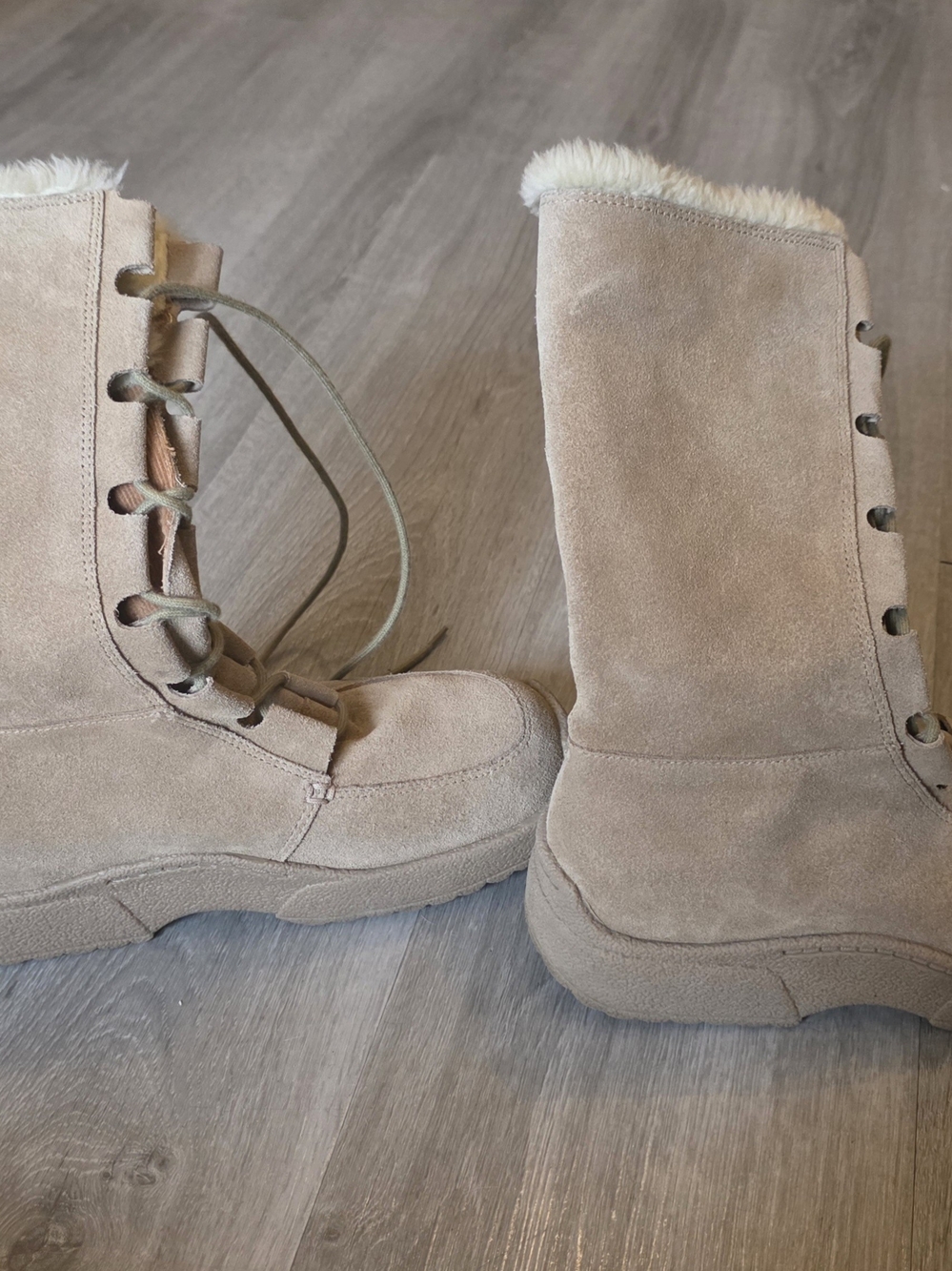dELiA*s Vintage 1990's Tan Suede Lace-Up Faux Fur Lined Boots - EXCELLENT Condit - Picture 6 of 11